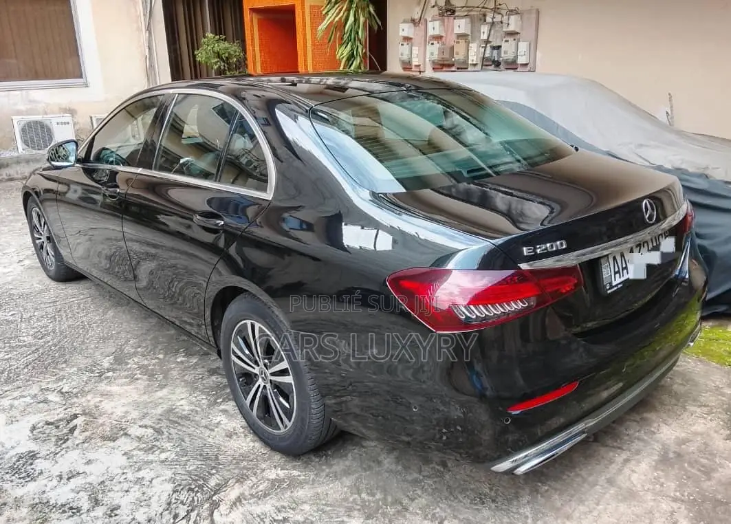 Mercedes-Benz E200 2023 Noir