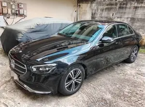 Mercedes-Benz E200 2023 Noir