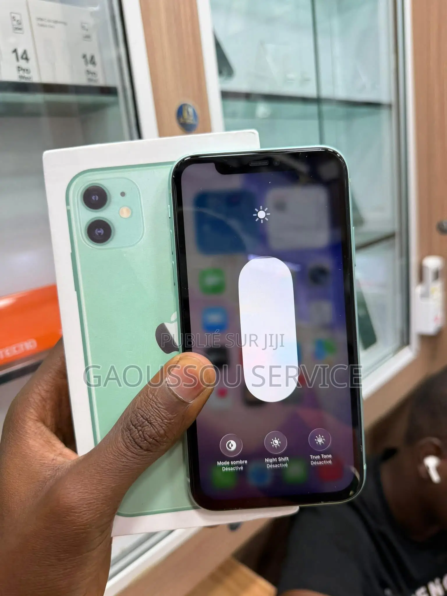 Nouveau Apple iPhone 11 128 GB Vert