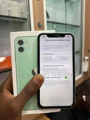 Nouveau Apple iPhone 11 128 GB Vert
