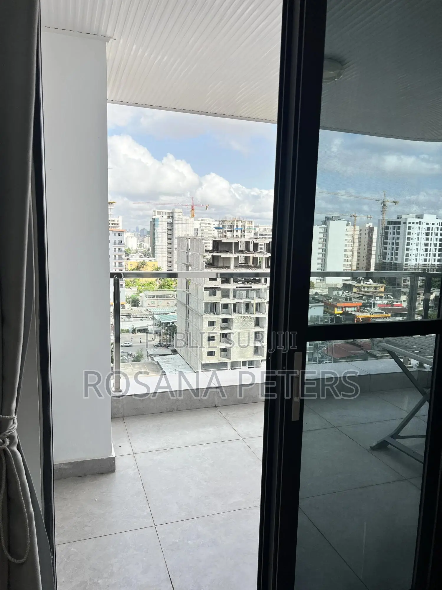 1chbre Appartement dans Appartement Sacsi 11, Marcory à Vendre