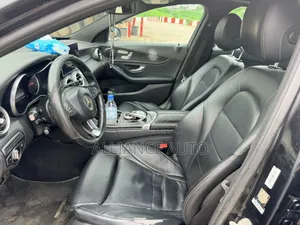 Mercedes-Benz C300 2016 Noir