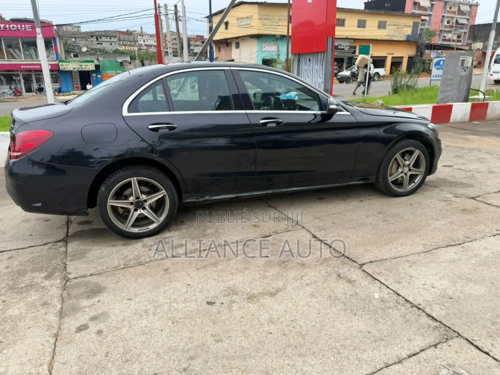 Mercedes-Benz C300 2016 Noir