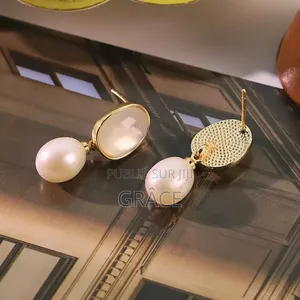 Boucle d'Oreille en Forme De Rond