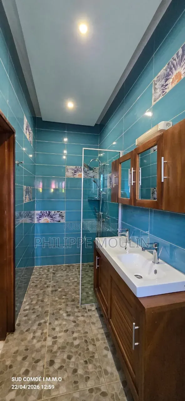 Meublé 3chbre Villa dans Elite Immobilier, Grand-Bassam à Vendre