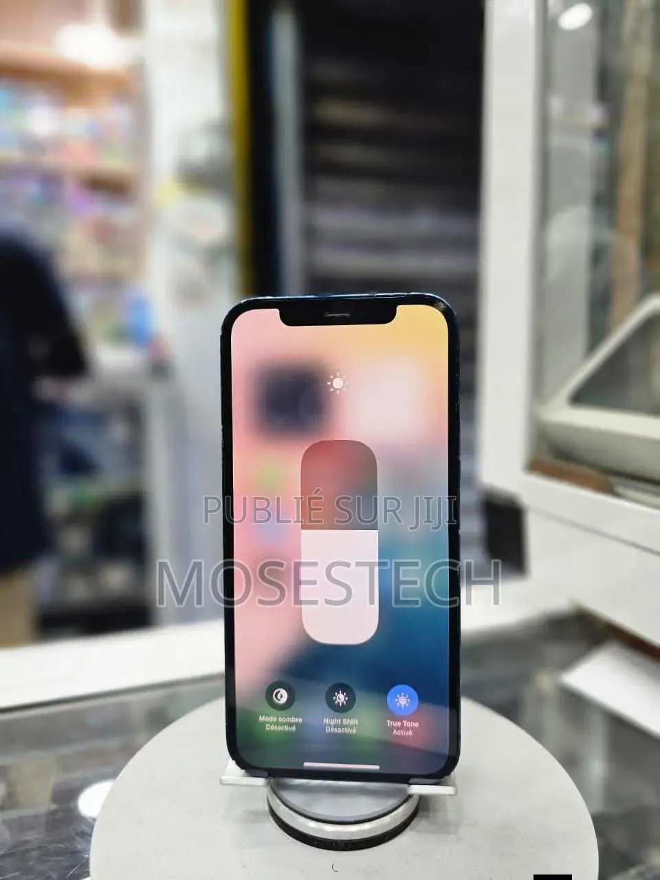 Apple iPhone 12 64 GB Bleu