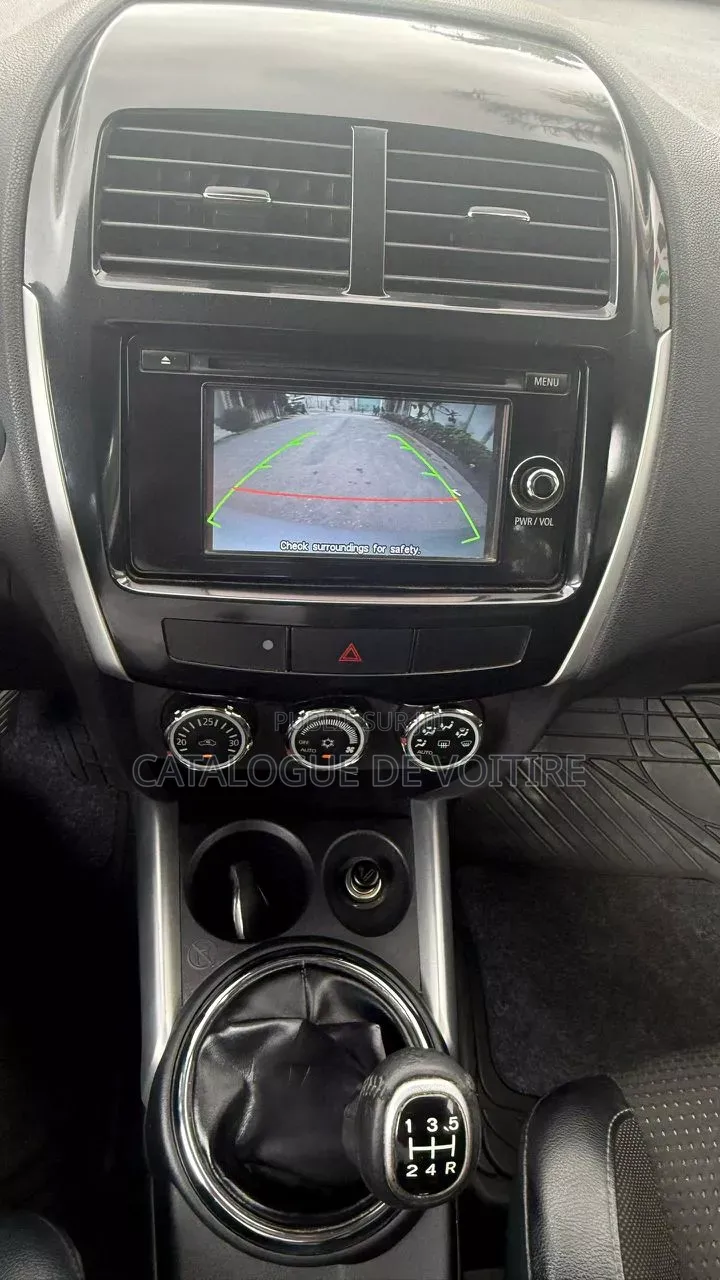 Citroen C4 2019 Gris
