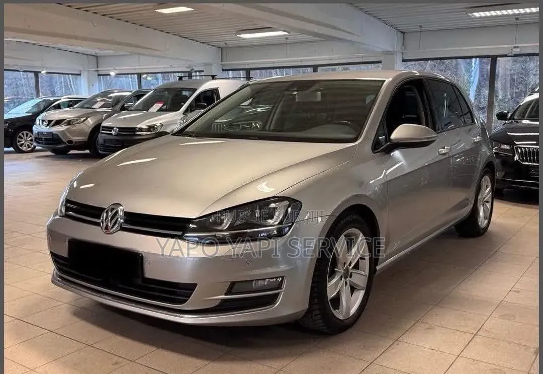 Volkswagen Golf 2015 Gris