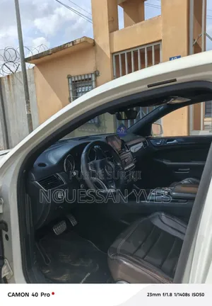 Mercedes-Benz GLE-Class 2018 Blanc