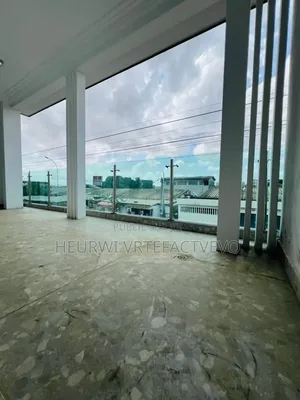 4chbre Duplex dans Yozalem, Cocody à Vendre