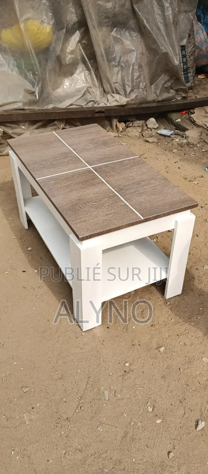 Table Tv Disponible