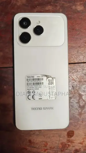 Tecno Spark 40 128 GB Blanc