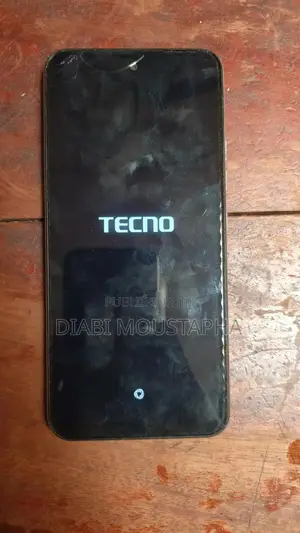 Tecno Spark 40 128 GB Blanc