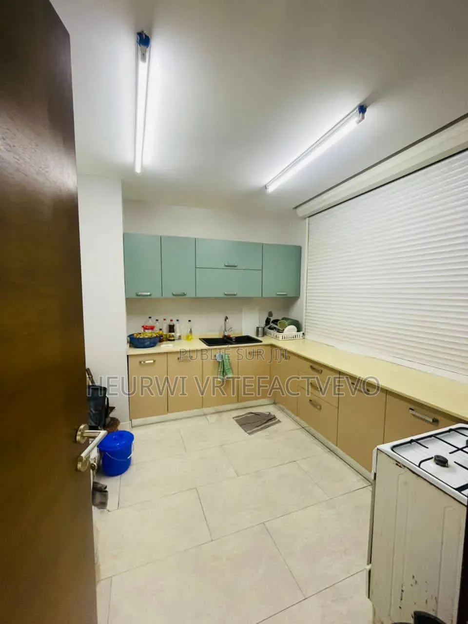 5chbre Duplex dans Résidentiel, Cocody à Vendre