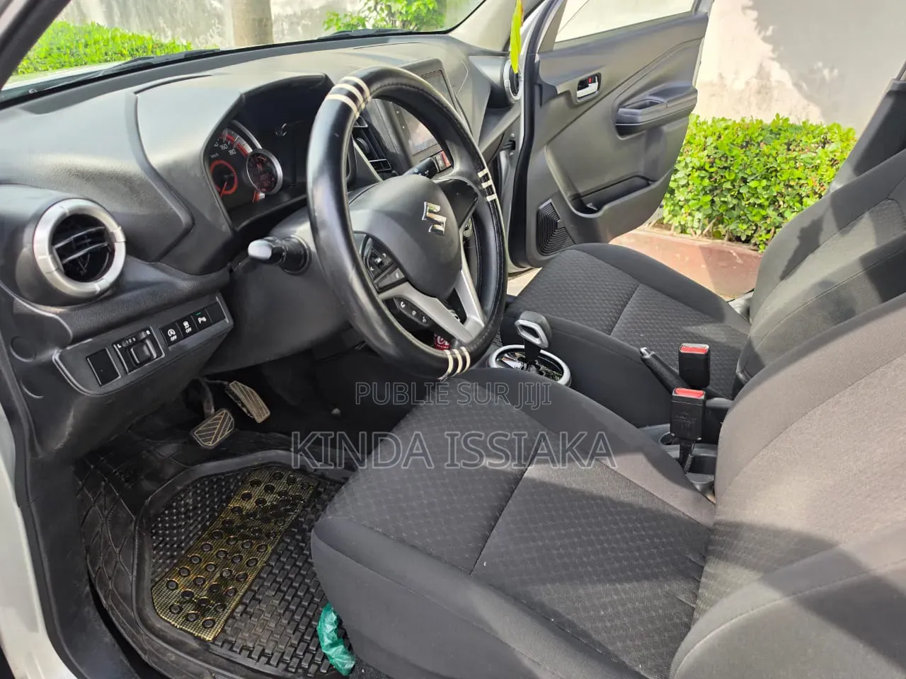 Suzuki Celerio 2022 Gris