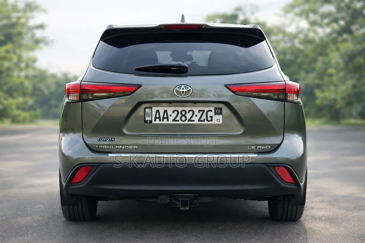 Toyota Highlander 2022 Gris