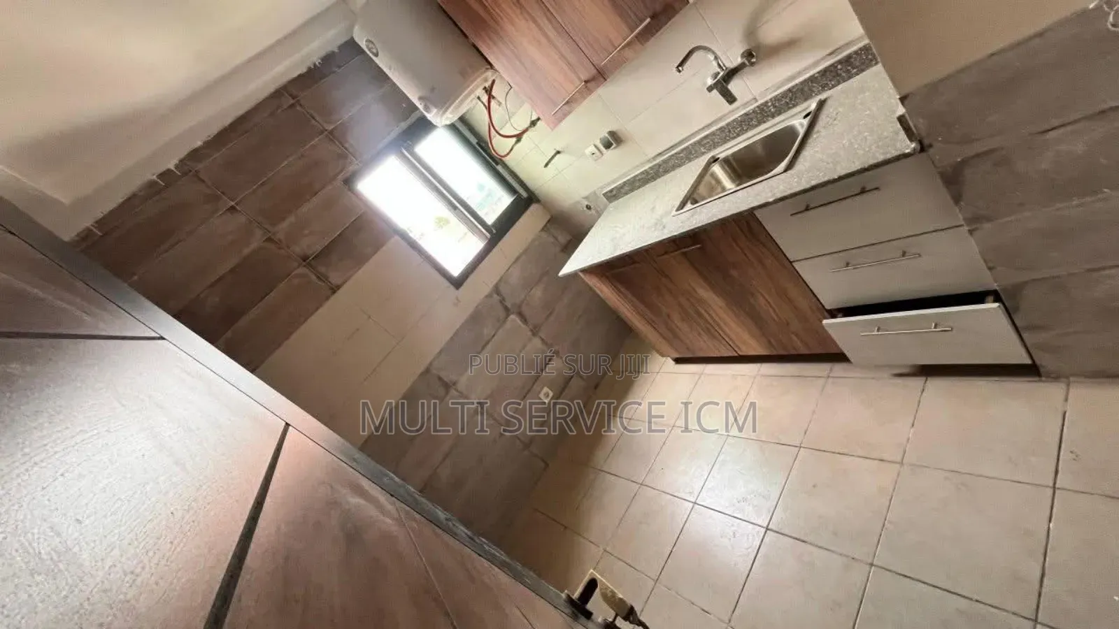 20chbre Duplex dans Ismael Coulibaly, Cocody à Vendre