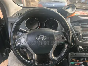 Hyundai Tucson Limited AWD 2012 Vert