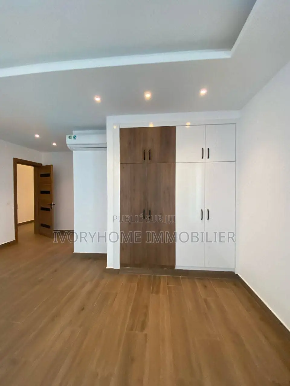 3chbre Appartement dans Cocody à Louer