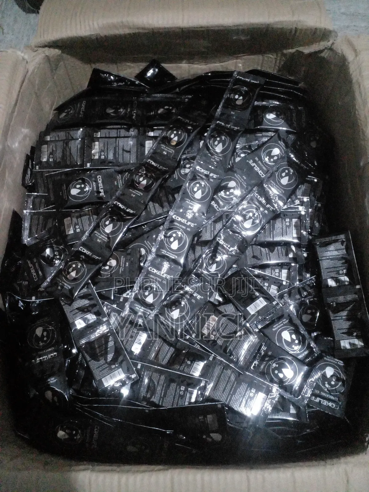 Lubrifiants, Le Pack De 20 À 5000f