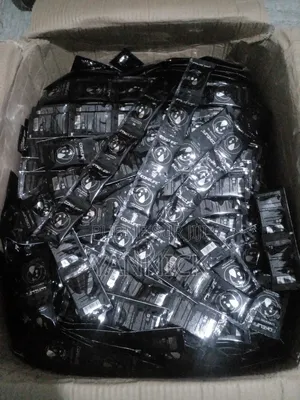 Lubrifiants, Le Pack De 20 À 5000f