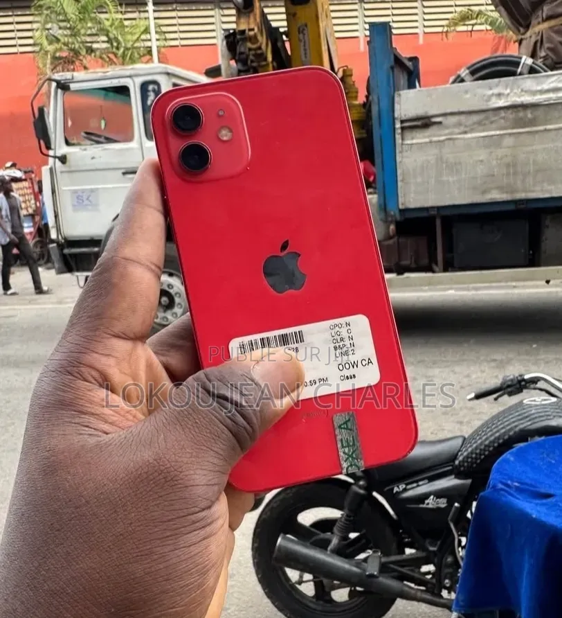 Nouveau Apple iPhone 12 256 GB Rouge