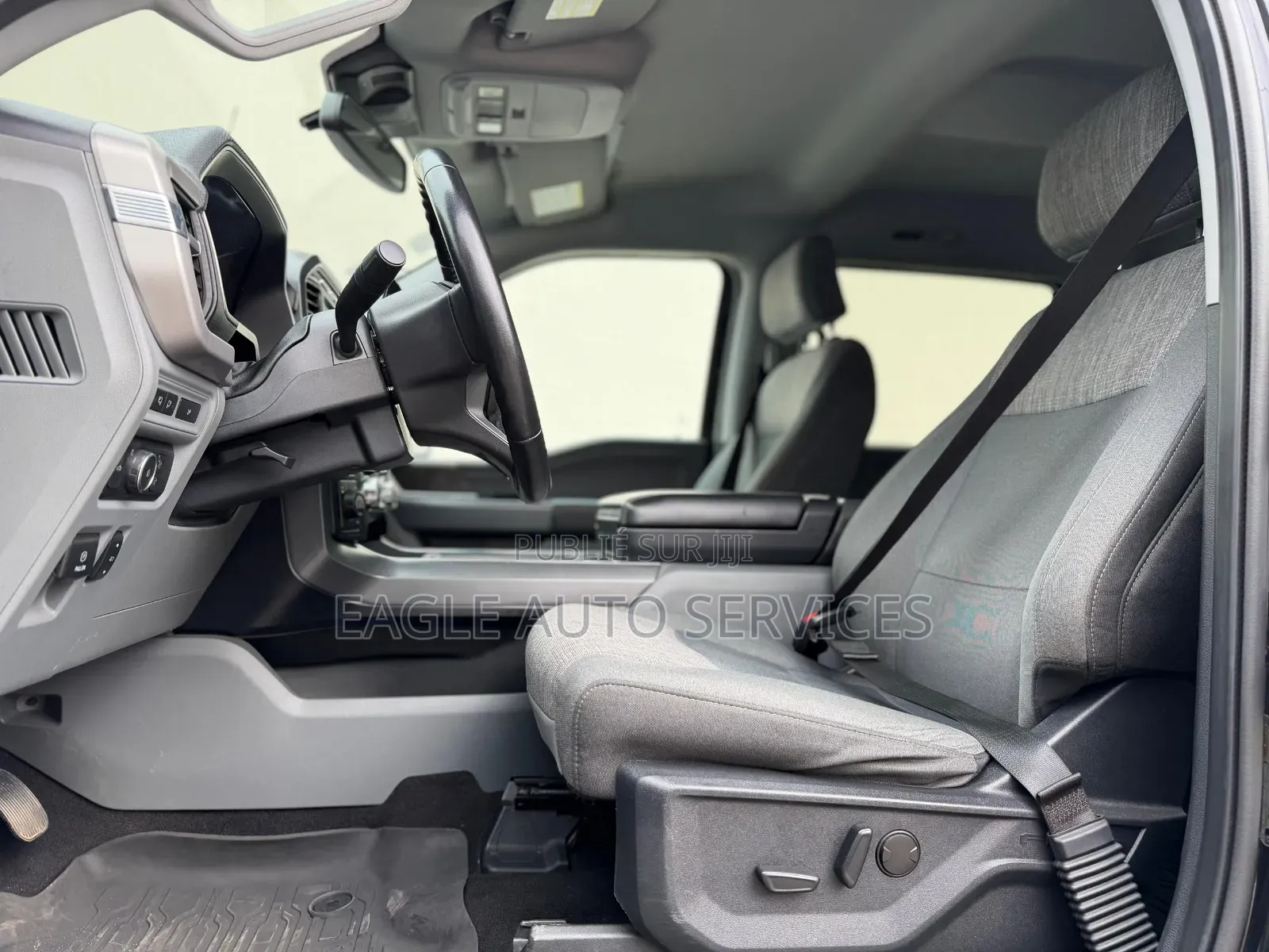 Ford F-150 XLT 2023 Noir
