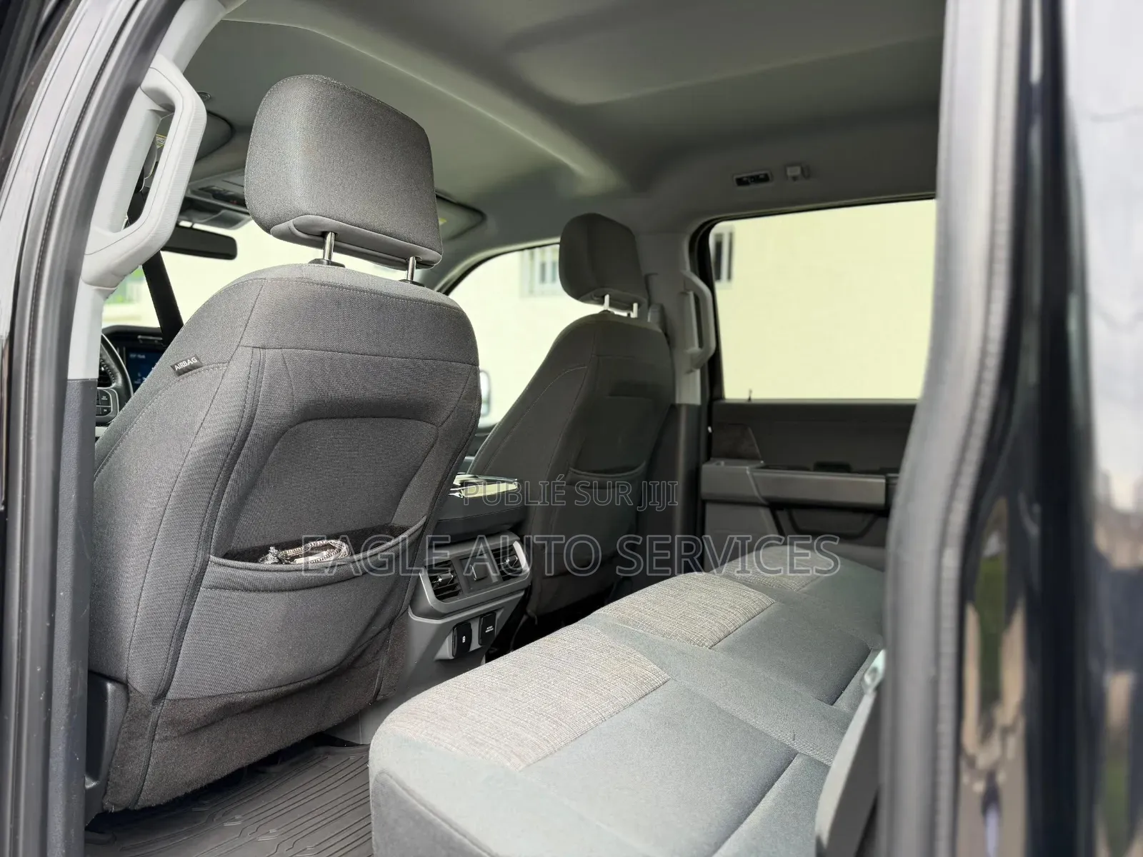 Ford F-150 XLT 2023 Noir