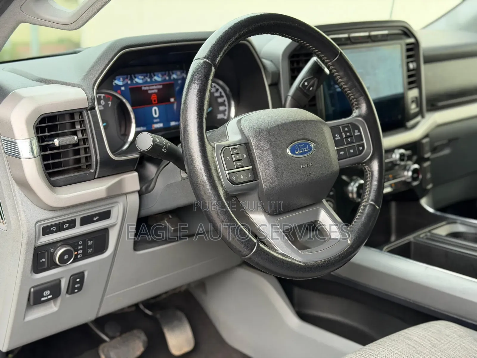 Ford F-150 XLT 2023 Noir