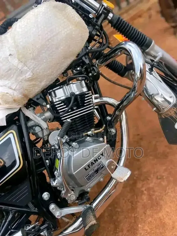 Nouveau Haojin HJ125-9L 2023 Noir