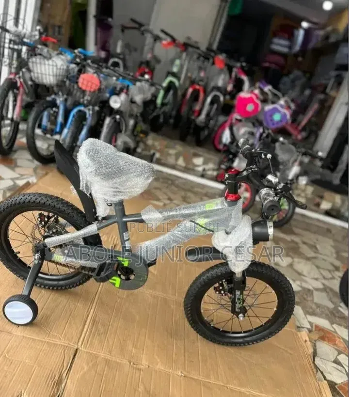 Volé Pour Enfants