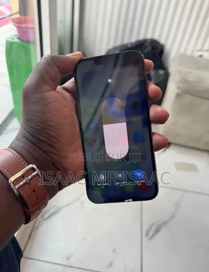 Nouveau Apple iPhone 13 Pro 256 GB Noir