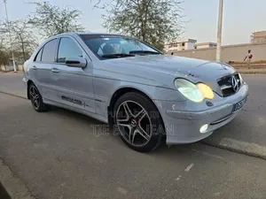 Mercedes-Benz C200 2002 Blanc