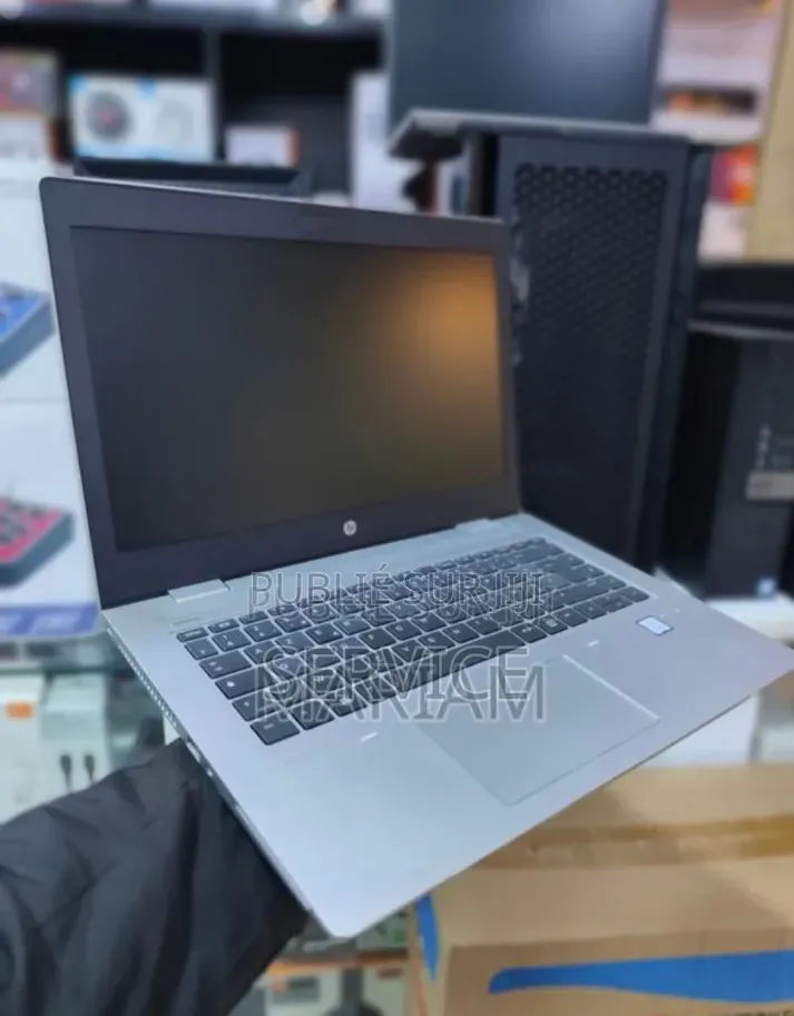 Nouveau HP EliteBook 840 G5 32GB Intel Core i7 SSD 1T