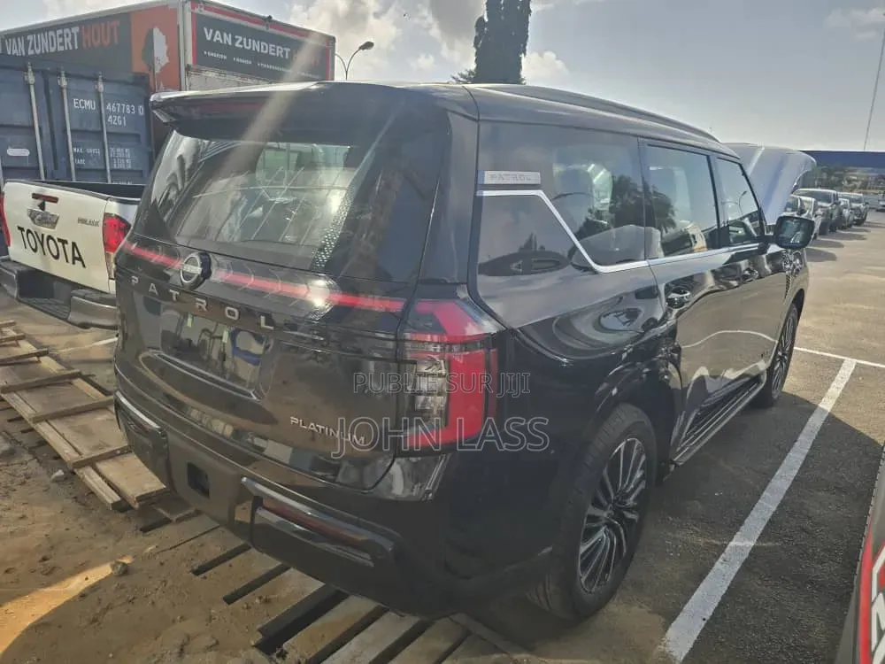 Nouveau Nissan Patrol 2025 Noir