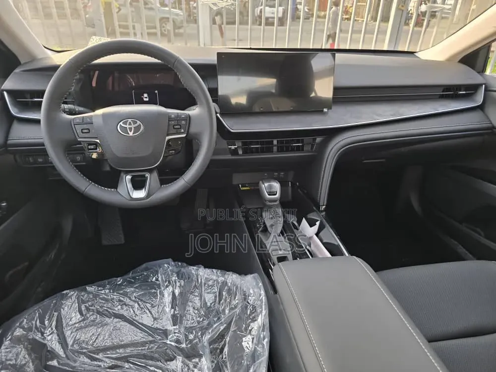 Nouveau Toyota Camry LE 2026 Noir