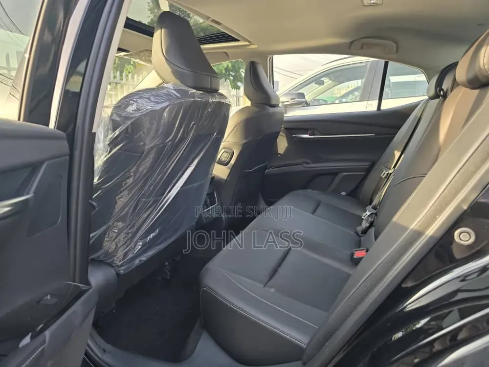 Nouveau Toyota Camry LE 2026 Noir