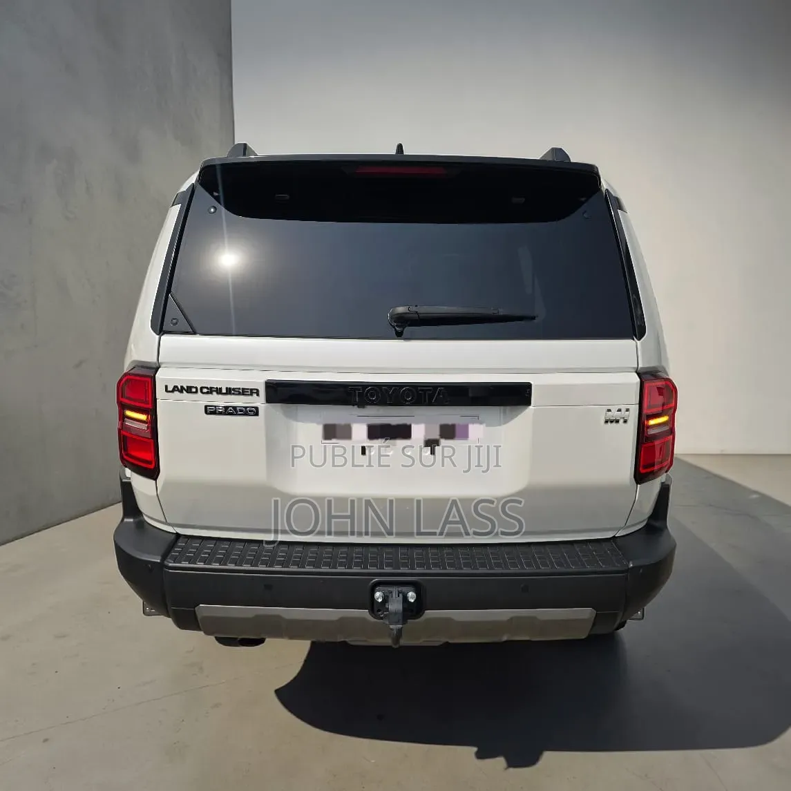 Nouveau Toyota Land Cruiser Prado 2026 Gris