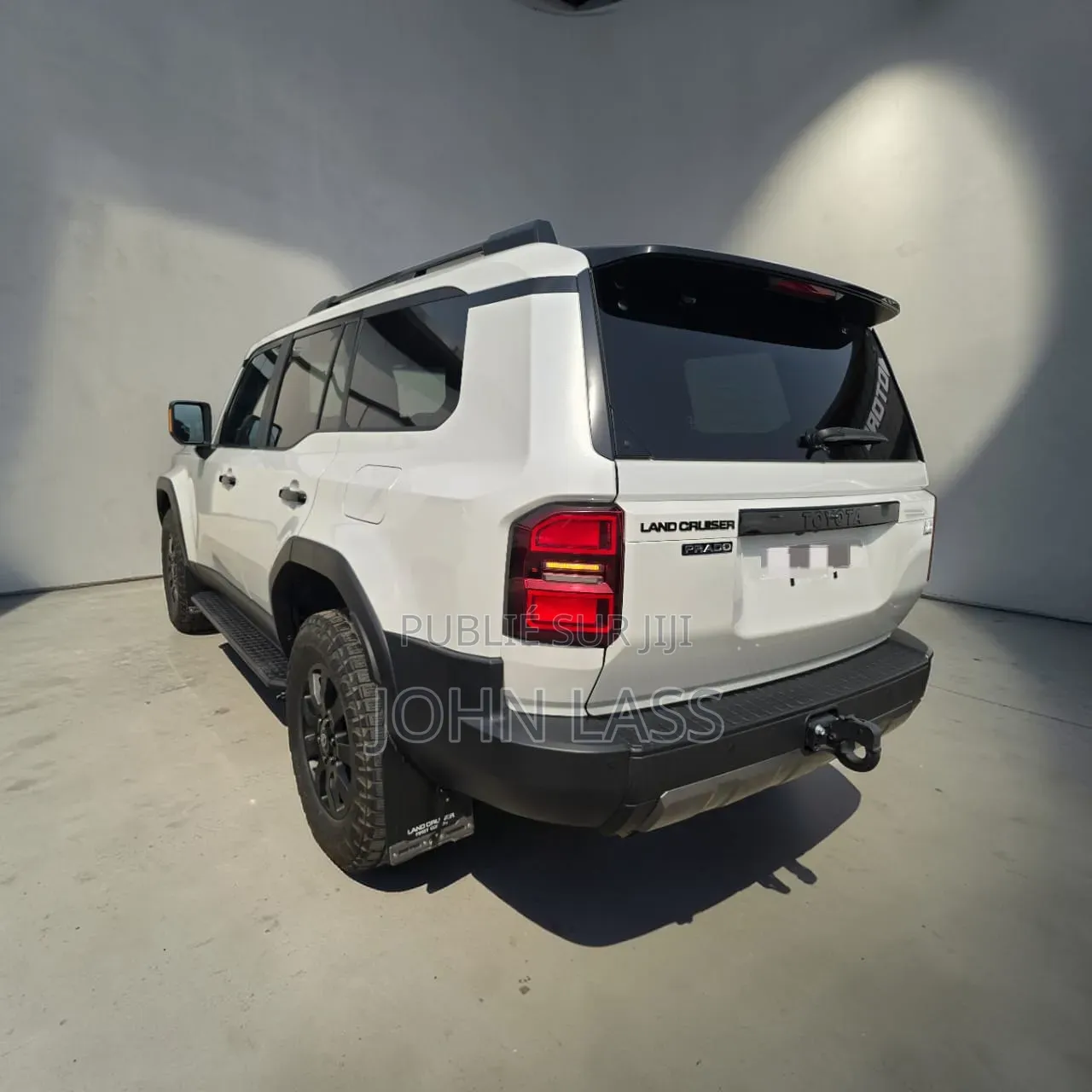 Nouveau Toyota Land Cruiser Prado 2026 Gris