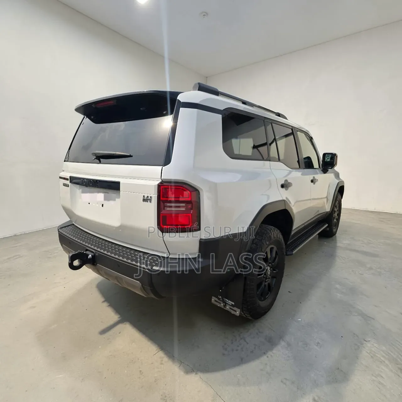 Nouveau Toyota Land Cruiser Prado 2026 Gris