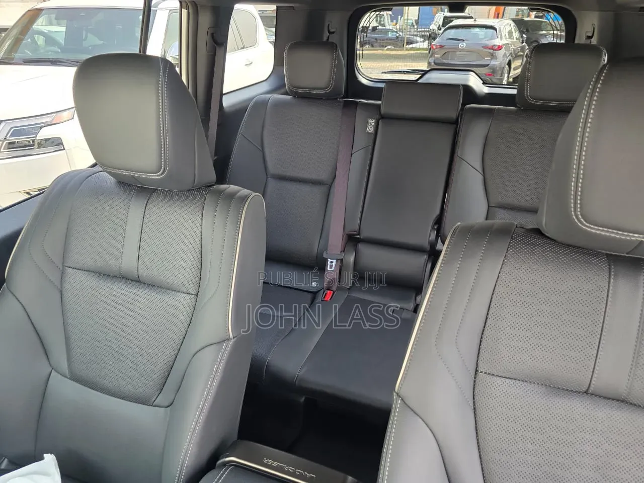 Nouveau Toyota Land Cruiser Prado 2026 Gris
