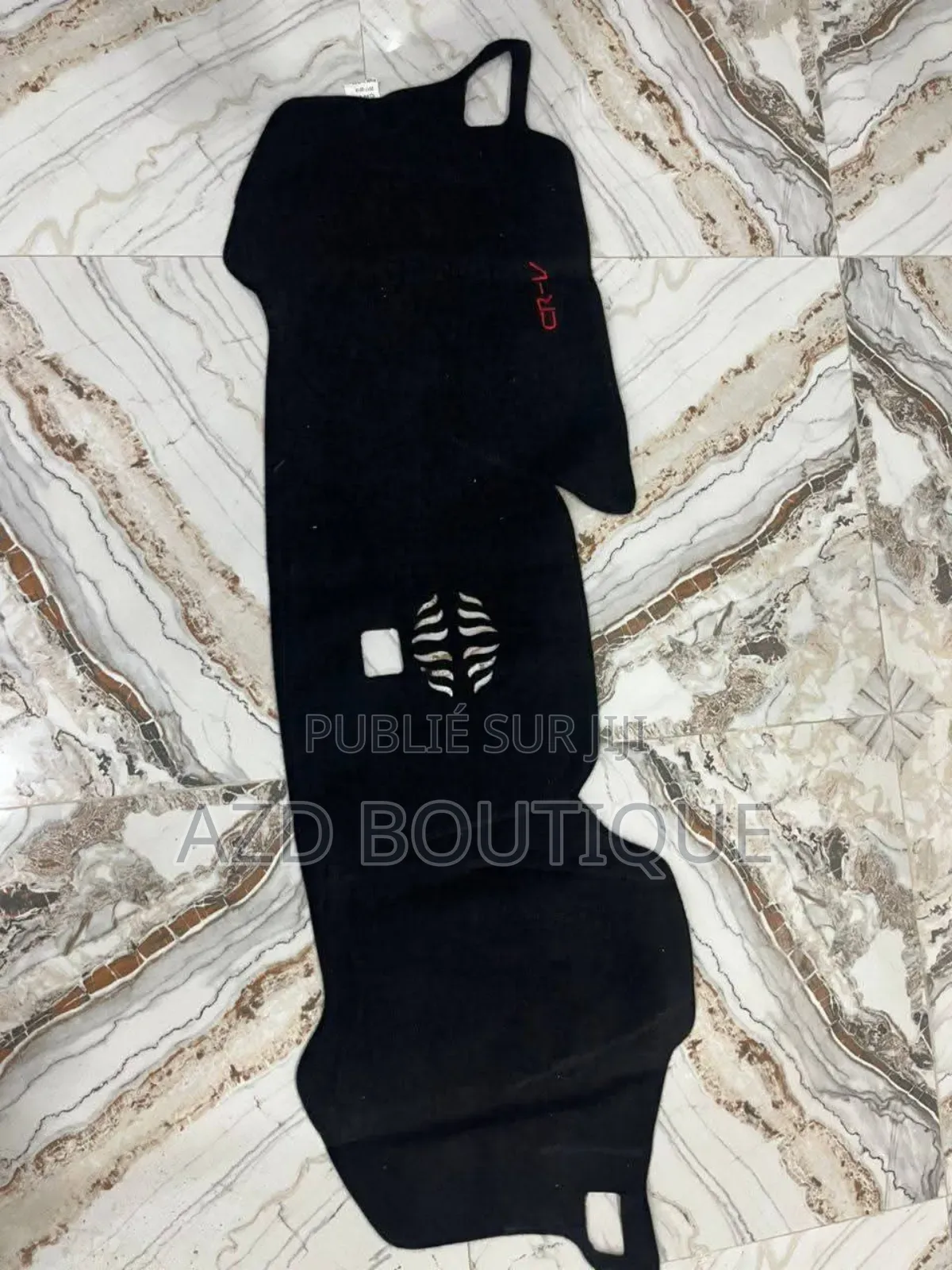 Tapis Decoratif Pour Tableau De Bord ( Plusieurs Marques Disponibles)