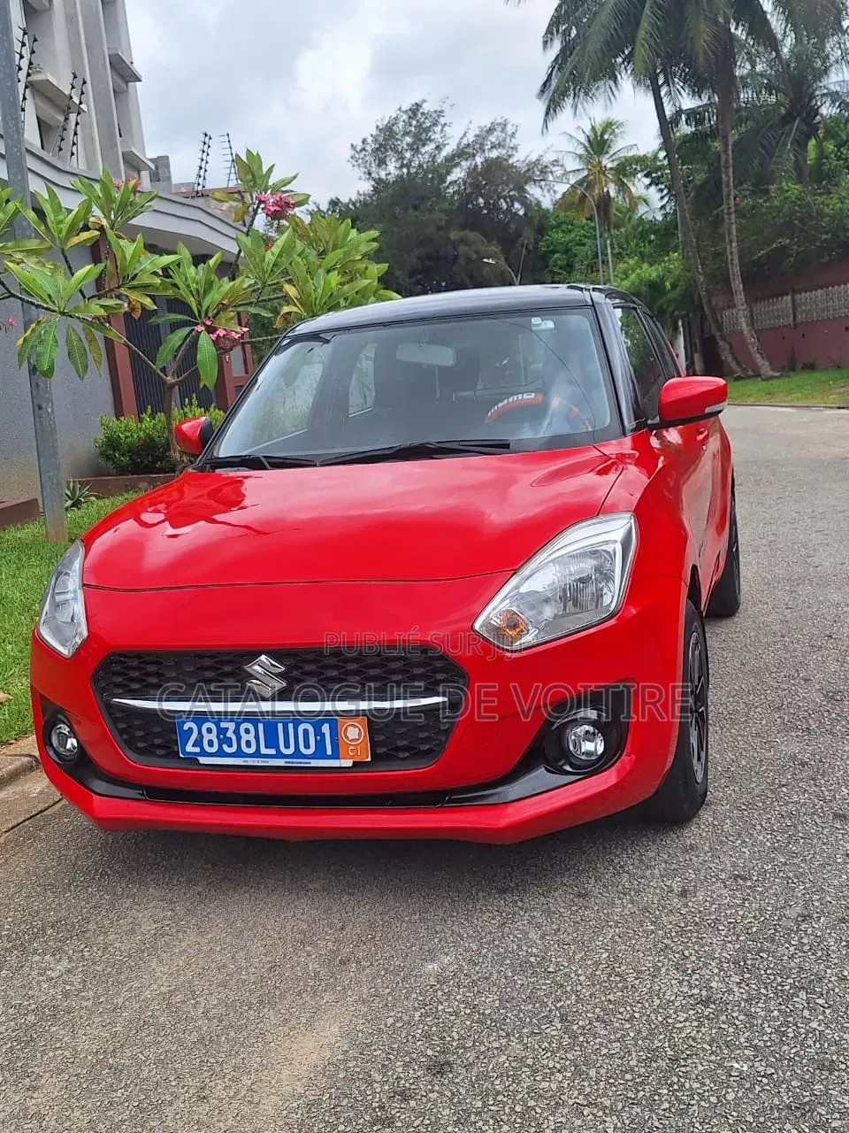Suzuki Swift 2023 Bordeaux