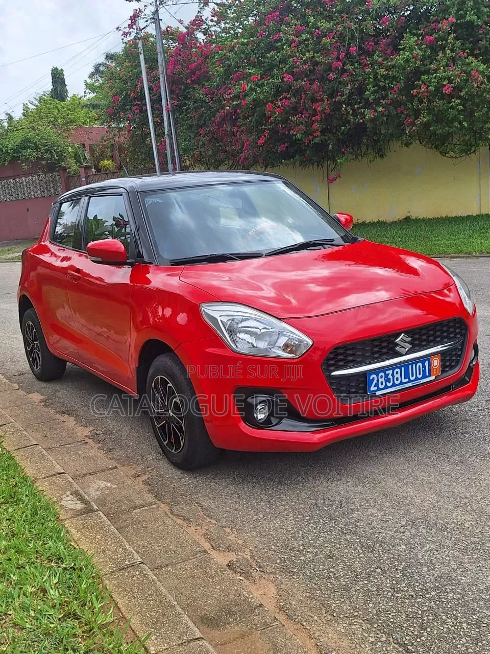 Suzuki Swift 2023 Bordeaux