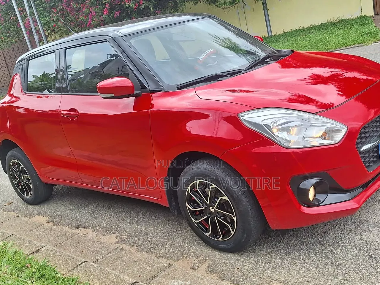 Suzuki Swift 2023 Bordeaux