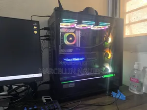 Nouveau Ordinateur de bureau Asus Autre 64GB Intel Core i9 SSD 3T