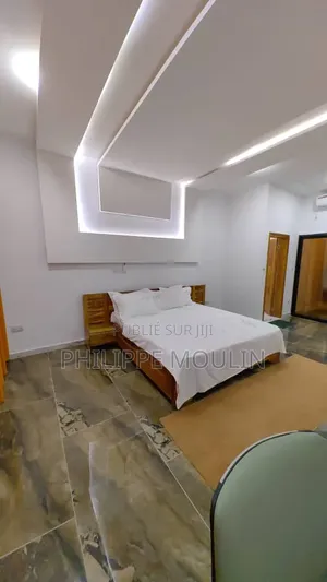 Meublé 3chbre Duplex dans Elite Immobilier, Toumodi à Louer