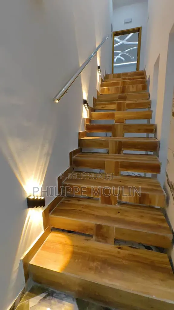 Meublé 3chbre Duplex dans Elite Immobilier, Toumodi à Louer