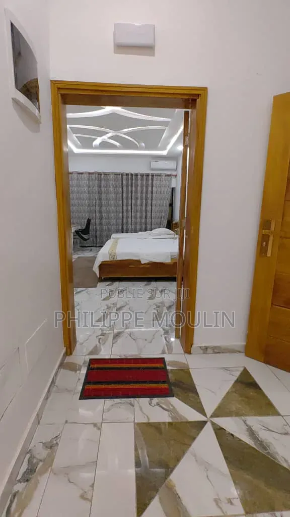 Meublé 3chbre Duplex dans Elite Immobilier, Toumodi à Louer