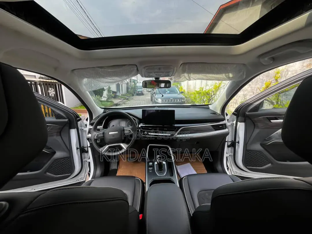 Nouveau Haval H6 2024 Blanc cassé